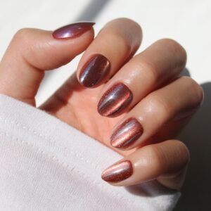 Glamnetic Moscow Press-On Nails | Short Oval Cat-Eye Finish, 30 PC Set