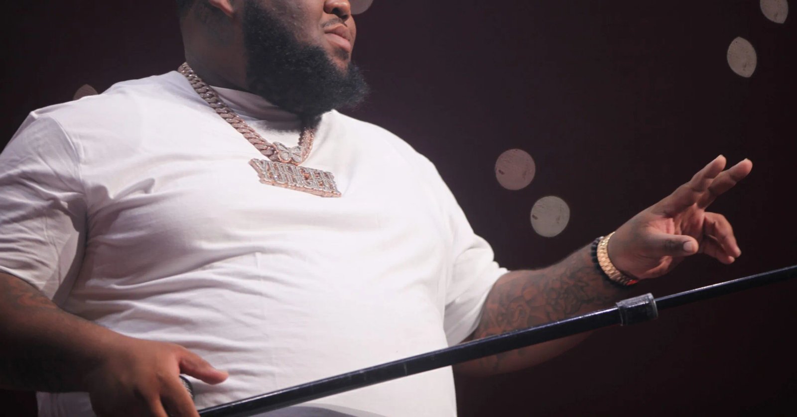 Young Thug Dismisses Team Members Over Controversial Rod Wave ‘UY SCUTI’ Verse Removal