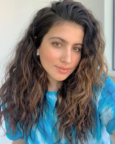 Stunning Highlighted Hairstyles: Top Looks Enhanced with Hair Serum for Beautiful Results