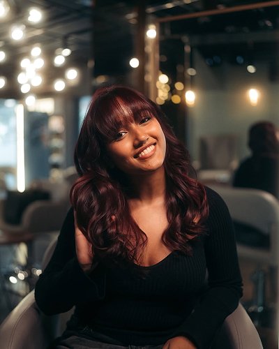 Flattering Hairstyles for Round Faces: Top Picks to Enhance Your Features