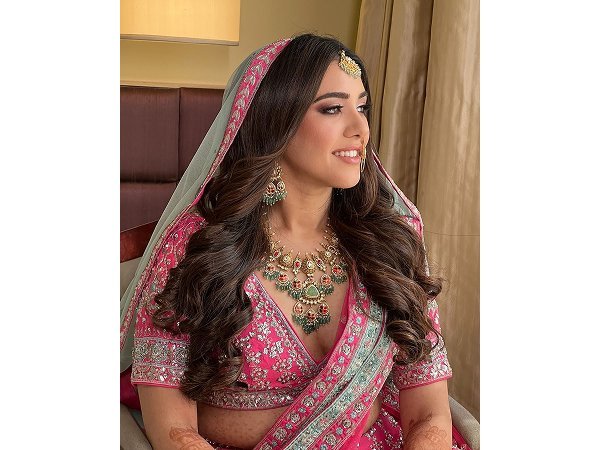 Elevate Your Wedding Day Glam: 5 Timeless Bridal Hairstyles to Inspire Your Perfect Look