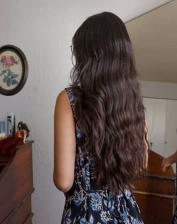 The Ultimate Guide to Hair Serum: Protect Your Locks in Dry and Sunny Weather