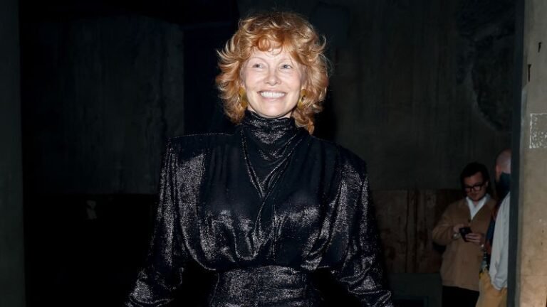 Pamela Anderson’s Strawberry-Blonde Shag Stuns at Paris Fashion Week