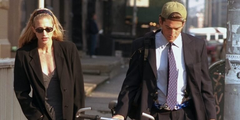 Chic Halloween Costumes for Fashionistas: Unleash Your Style This Spooky Season