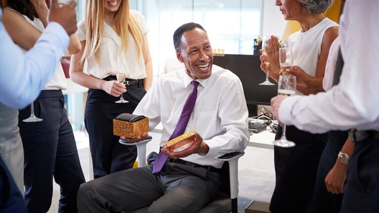 Top 7 Thoughtful Retirement Gift Ideas to Honor a Lifelong Career