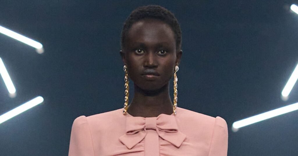 Valentino Spring 2026: Alessandro Michele Unveils a Dreamy Blend of Soft Elegance and Romantic Design